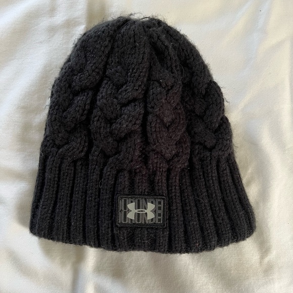 Under Armour Black Knit Beanie - Picture 1 of 5